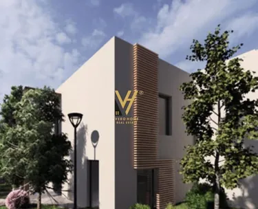 Foto di vila in vendita Mjull Bathore, Tiranë