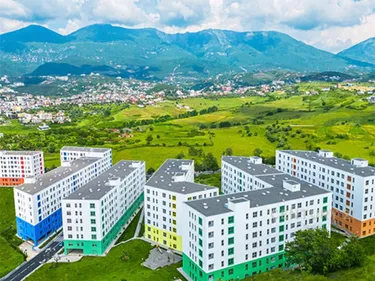 Foto av Lägenhet till salu Ali Demi, Tiranë