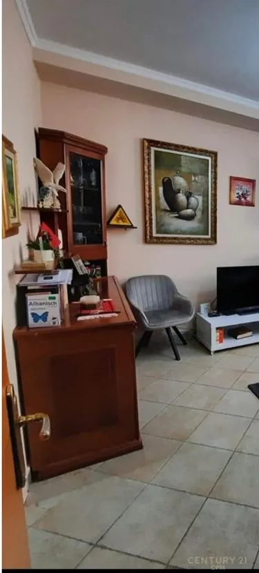 Fotografie Byt na prodej Prane Kodres se Diellit, Tiranë
