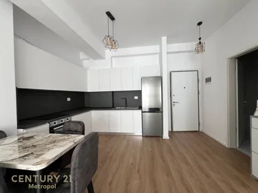 Foto di Appartamento in vendita Rezidenca Kaimi, Tiranë