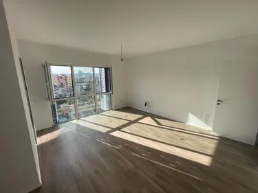 Foto e Apartment në shitje Tiranë, Rruga 5 Maji