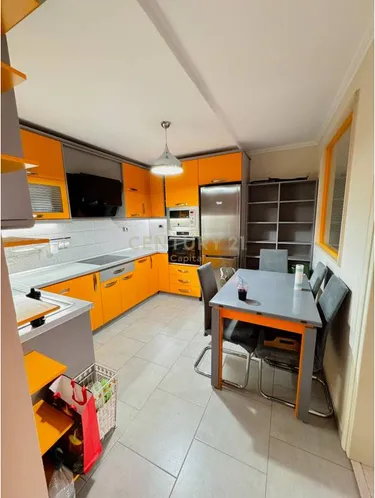 Foto di Appartamento in affitto Qendër, Bulevardi Zogu i Parë, Tiranë