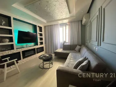 Foto av Lägenhet till salu Vila Gold, Tiranë