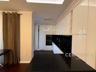 Foto e Apartment në shitje Liqeni i Thatë, Tiranë