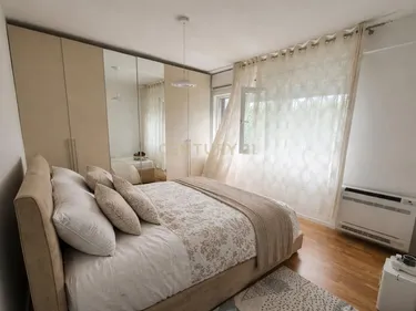 Foto e Apartment në shitje Kompleksi Fz, Liqeni i Thatë, Tiranë