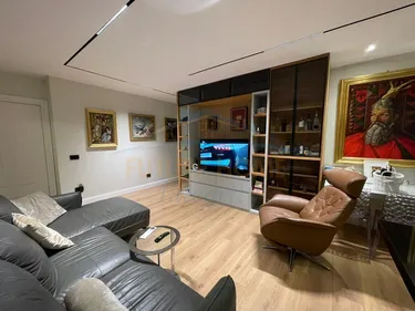 Foto di Appartamento in affitto Shallvaret, Tiranë