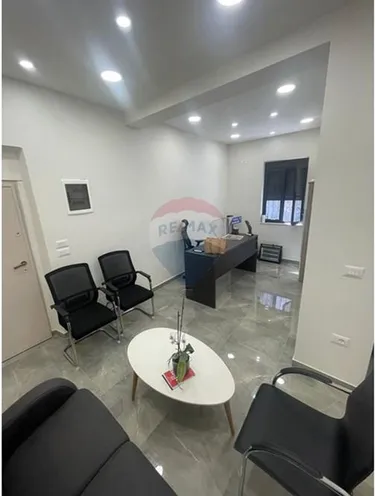 Фото shop на продажу Rruga Emin Duraku, Tiranë