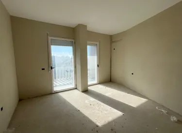 Foto von Wohnung zum verkauf Rruga Paskuqani, Tiranë