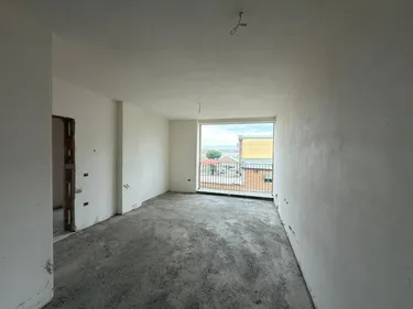 Foto av Lägenhet till salu Rruga Siri Kodra, Tiranë