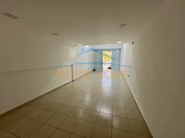 Фото commercial на продажу Unaza e Re, Tiranë