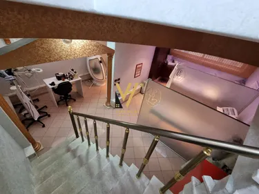 Foto av shop till salu Rruga Mine Peza, Tiranë