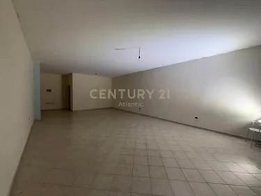 Foto di shop in vendita Golem, Durrës