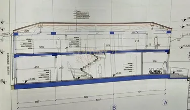 Foto di vila in vendita Bulevardi Kryesor, Durrës