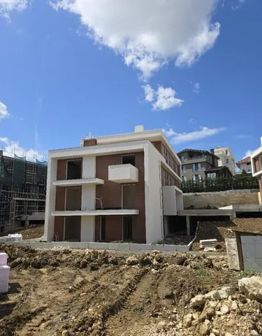 Фото Квартира на продажу Teg, Tiranë