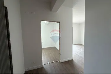 Foto e Apartment në shitje Park Avenue, Bulevardi i Ri, Tiranë