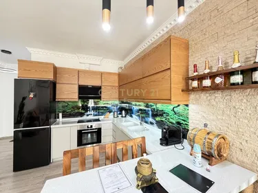 Фото Квартира на продажу Plazh Durres, Shetitorja e Plazhit, Durrës