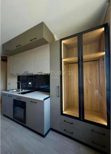 Фото Квартира на продажу Rruga Myslym Shyri, Tiranë