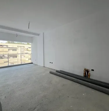 Фото Квартира на продажу Komuna Parisit, Tiranë