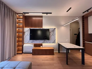 Фото Квартира на продажу Spitalit Amerikan 3, Tiranë