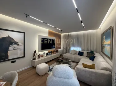 Фото Квартира на продажу Xhamlliku, Tiranë