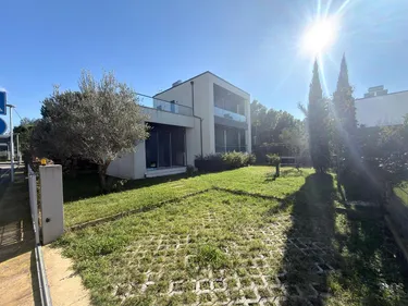 Фото vila на продажу Vala Mar Residence, Durrës