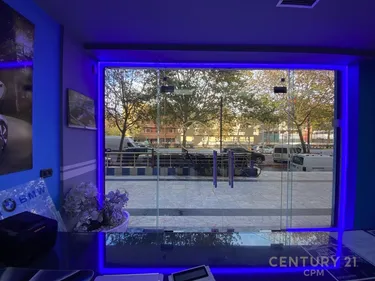 Фото shop на продажу Laprakë, Rruga Dritan Hoxha, Tiranë