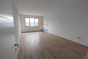 Foto e Apartment në shitje Univers City, Tiranë