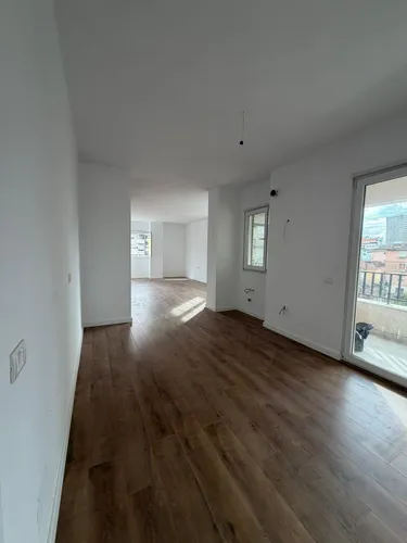 Foto e Apartment në shitje Pazari i Ri, Tiranë