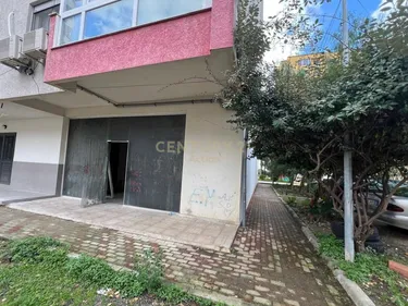 Foto e Dyqan në shitje Bulevardi Taulantia, Durrës