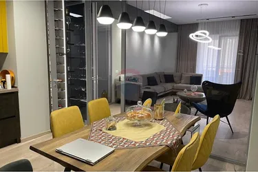 Foto di Appartamento in vendita Liqeni i Thatë, Rruga e Ullishtes, Tiranë