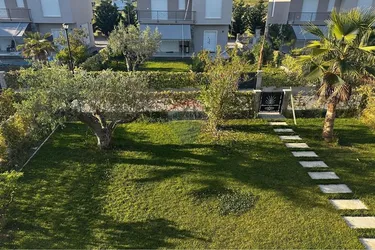 Foto di vila in vendita Rrotull, Hamallaj, Durrës