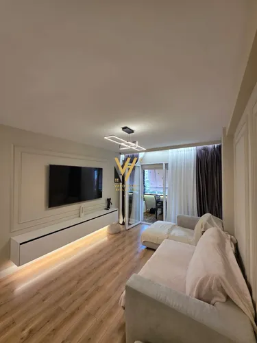 Foto av Lägenhet till salu Rruga Komuna e Parisit, Tiranë