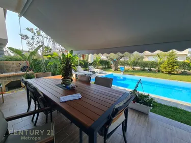 Foto e Vilë në shitje Gjiri i Lalezit, Durrës