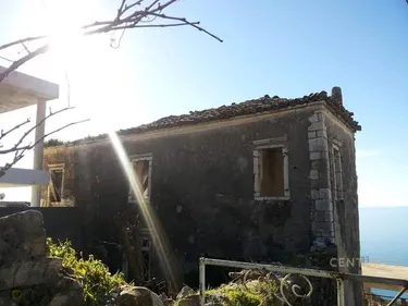House and Land for Sale in Piqeras, Himarë – €140,000 | 101 m²
