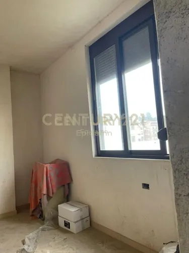 Foto e Vilë në shitje Ish Fabrika Makaronave, Durrës