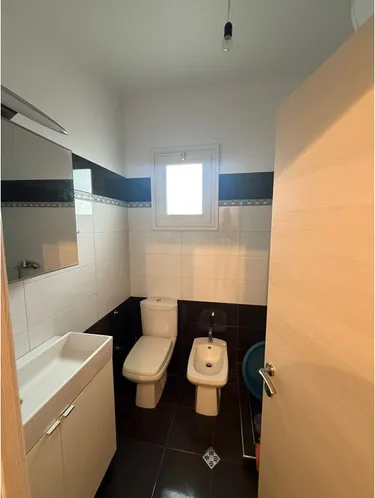 Foto e Vilë në shitje Plazh, Durrës