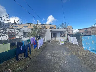 Foto e Shtëpi në shitje Shkozet, Durrës