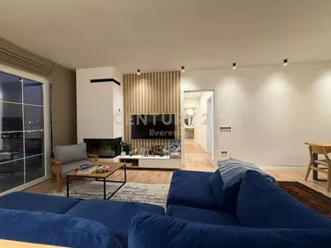 Фото Квартира на продажу Shkozë, Kompleksi i Tom Doshit, Tiranë