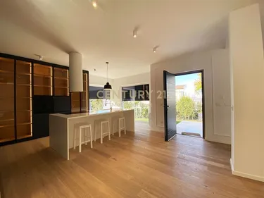 Foto von vila zum verkauf Long Hill Residence, Tiranë