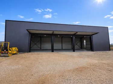 Fotografie commercial k pronájmu Rruga Vore-fushe Kruje, Vorë, Tiranë