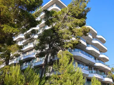 1+1 Apartment for Sale with Sea View in Shëngjin