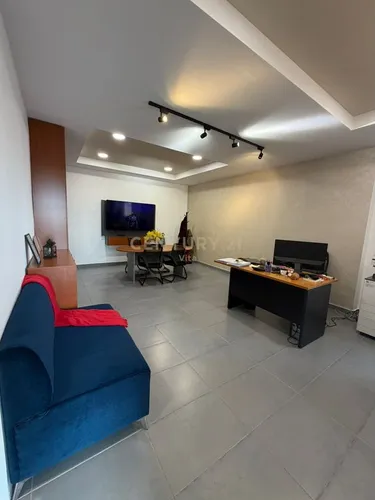 Foto di office in vendita Qender, Durrës