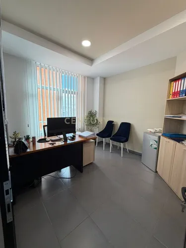 Zdjęcie office na sprzedaż Qender, Durrës