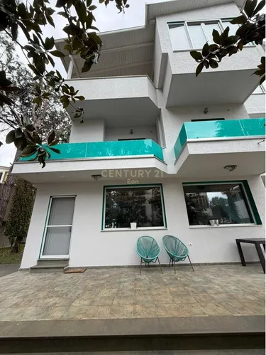 Foto di vila in vendita Qerret, Kompleksi Diell, Durrës