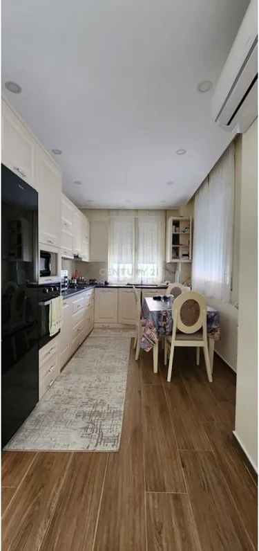 Zdjęcie Mieszkanie na sprzedaż Rruga e Re e Portit, Durrës