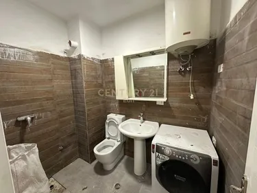 Фото Квартира на продажу Stadiumi, Durrës