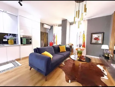 Zdjęcie Mieszkanie do wynajęcia 21 Dhjetori, Tiranë