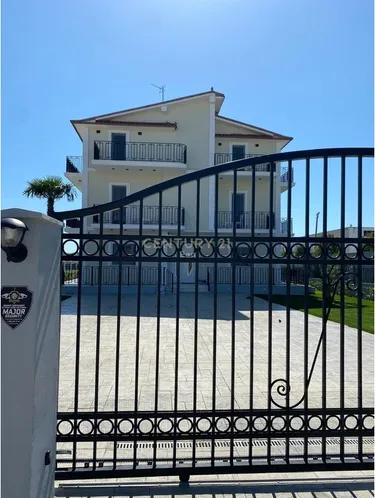 Foto di vila in vendita Spitalle, Durrës