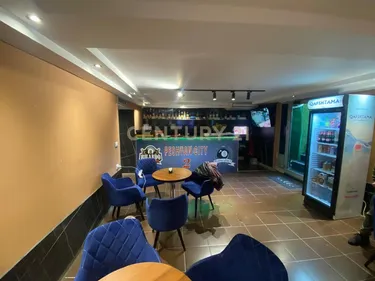 Foto av shop till salu Sheshi Wilson, Tiranë