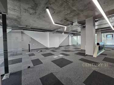 Zdjęcie office na sprzedaż Rruga e Kosovareve, Tiranë